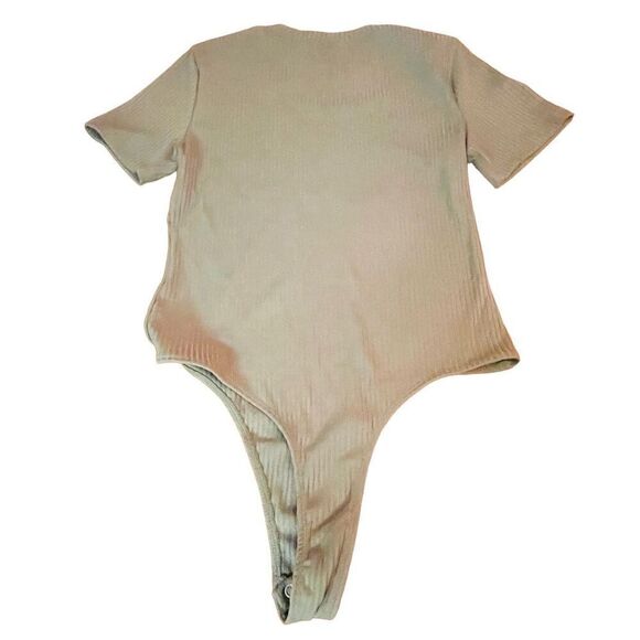 So Goods For Life Set Of Two Crewneck Shortsleeve Bodysuits Sage Green and Laven - Picture 3 of 12